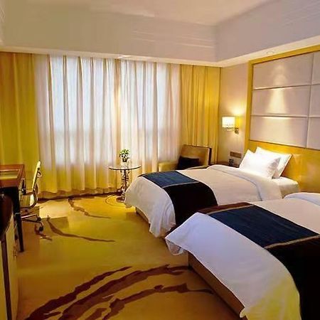 Nanjing Lafei Hotel Lukou Airport Branch Екстериор снимка