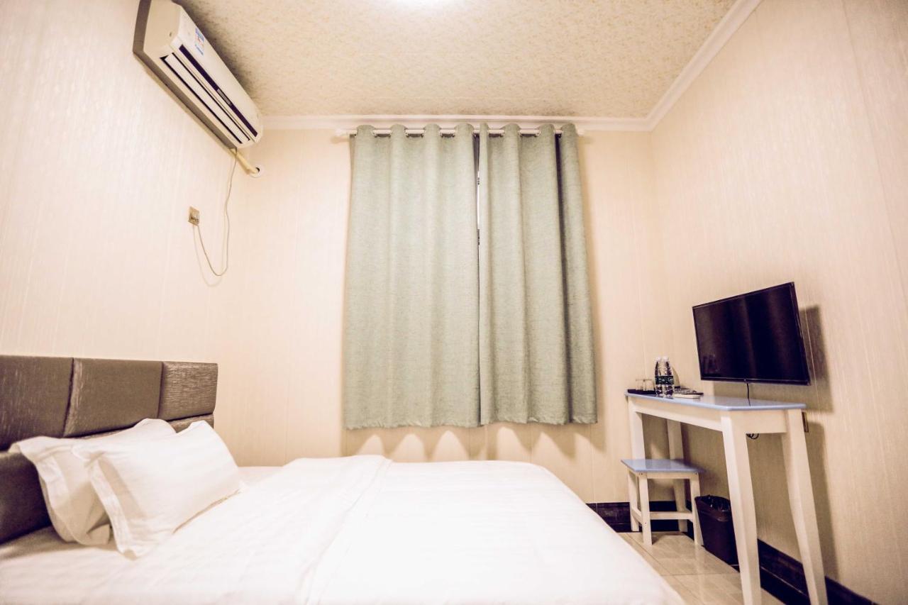Nanjing Lafei Hotel Lukou Airport Branch Екстериор снимка