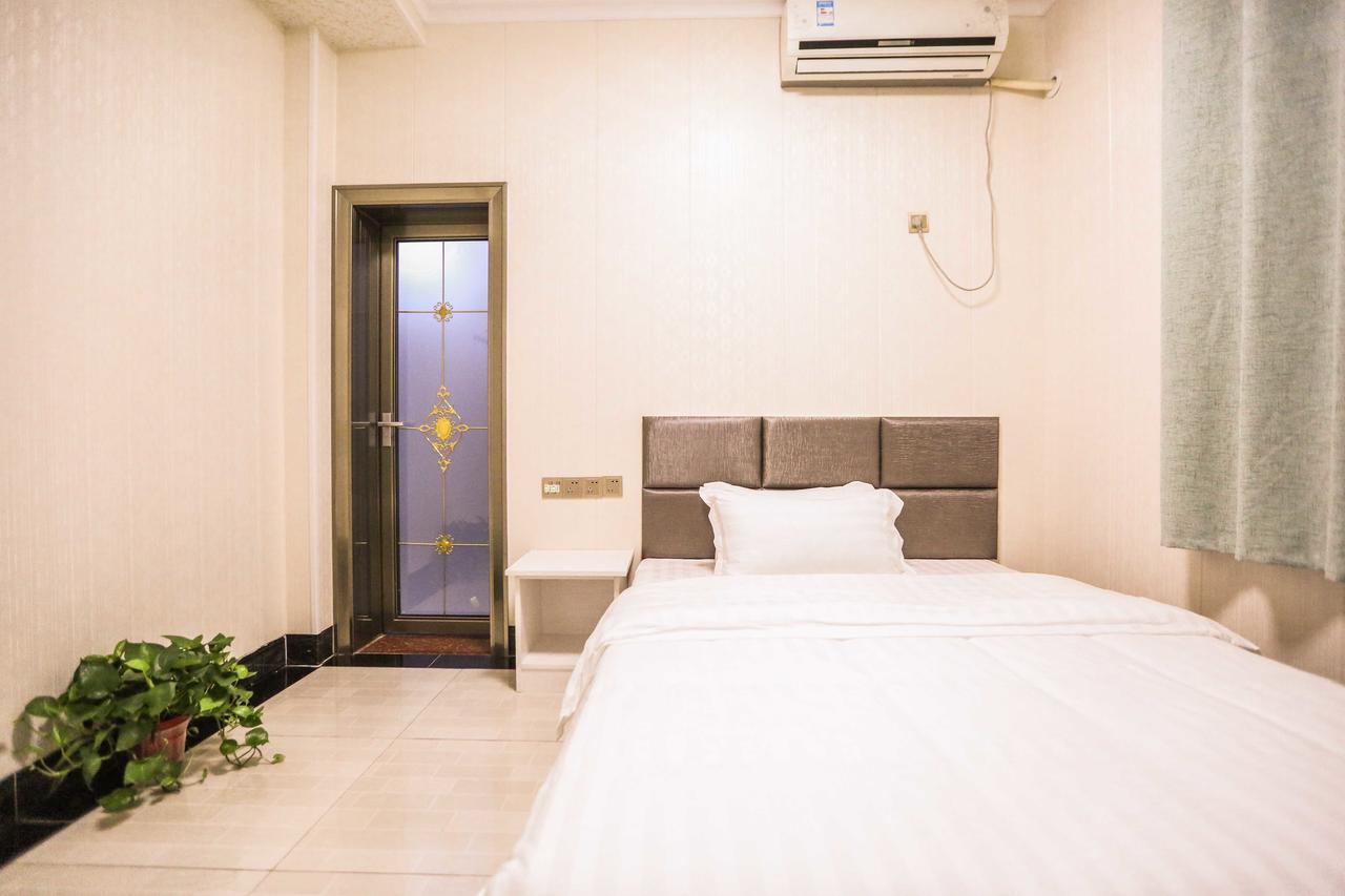Nanjing Lafei Hotel Lukou Airport Branch Екстериор снимка